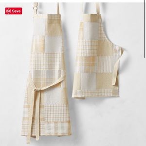 Dolly Parton Mommy and Me Aprons